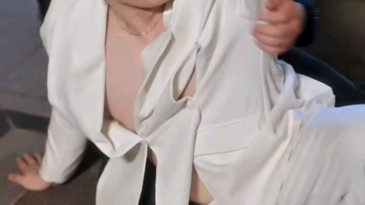 Drachin Viral part 5 Istri Desa sang Gangster 🤗🥰🔥🔥🔥#fyp #dramaviral #dramachina #istridesasesor