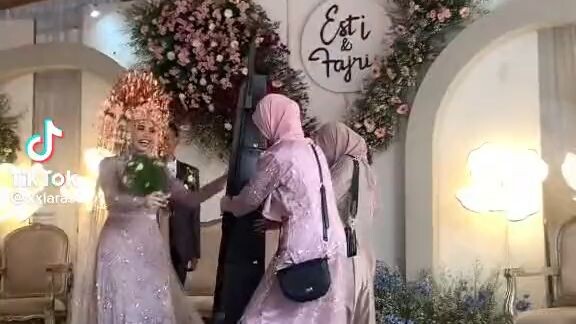 ada yang pernah ngalamin gak 😅😅