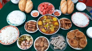 Làm Nồi Cà Ri Vịt Chấm Bánh Mì Đãi Sui Gia Đến Chơi Cả Nhà Ai Cũng Thích| TKQ & Family T553
