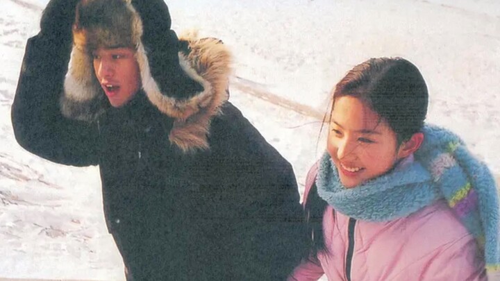 Nỗi nhớ quê hương là một eo biển nông cạn, tôi ở đầu này, đại lục ở đầu kia.