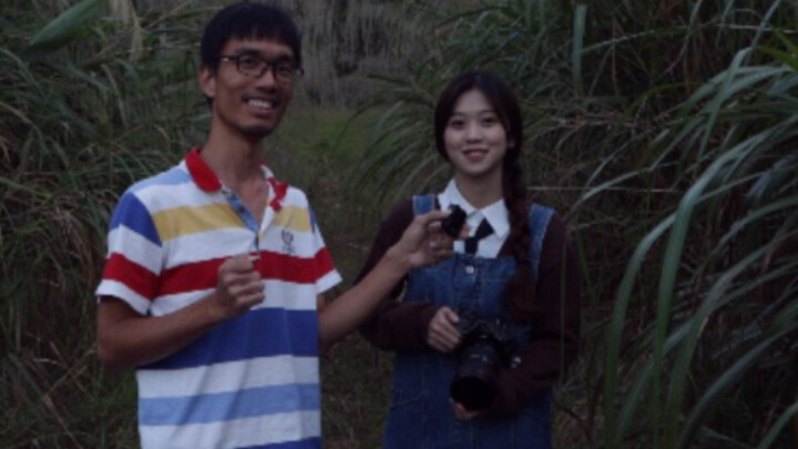 นัดสาวปีหนึ่งไปถ่ายภาพนอกสถานที่
