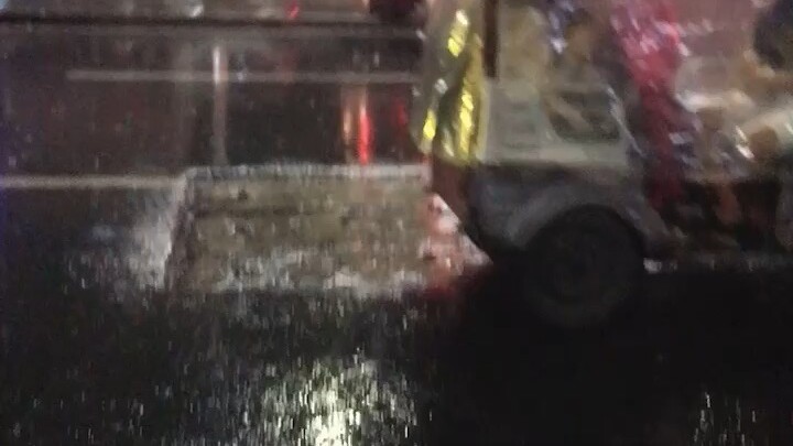 【活成自己想要的样子】每个清晨，都是重启人生的机会。不管昨天多累、多乱、多不顺，只要你还愿意起床、还愿意再努力一次，你就已经赢过很多人了。人生最怕的不是慢，而是你一直原地打转，抱怨环境