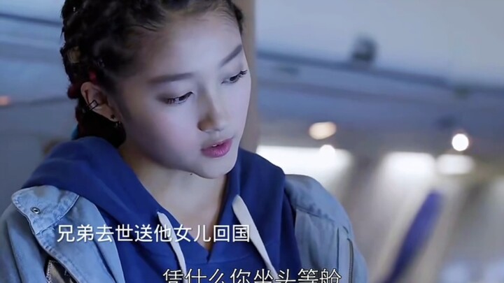 Đưa con gái của anh em về nước, ai ngờ lại tự mình “mắc kẹt” luôn.