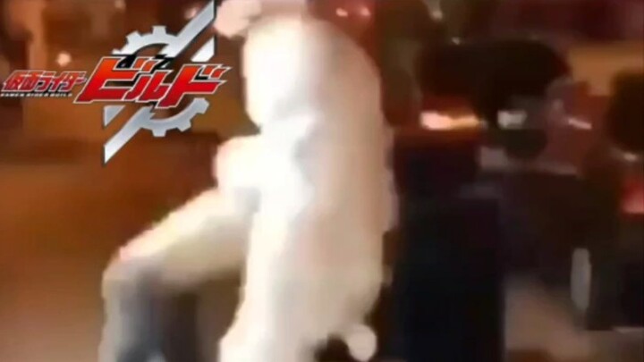 Nhà vật lý thiên tài Kiryu Sento đang bảo vệ trái đất