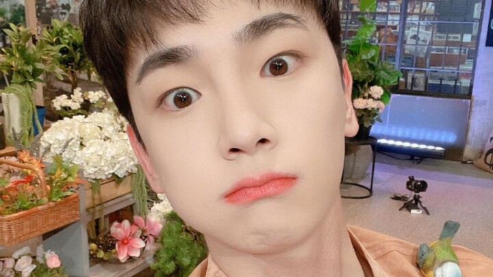 【SHINee KEY】金起范：一个节目组亲自操刀为他剪女团舞直拍的男子【惊人的星期六】