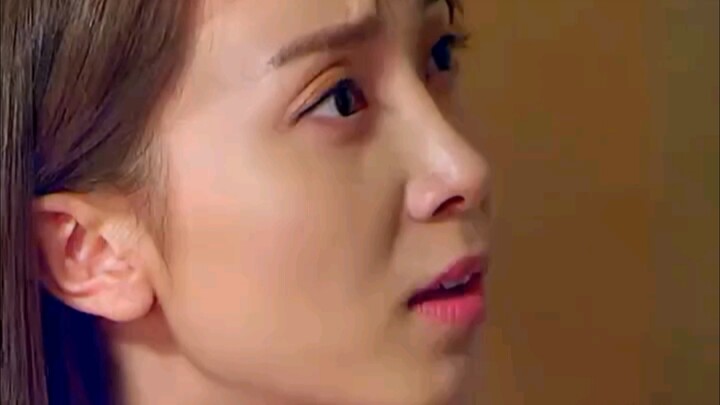 The police officer's wife looked down upon his job, and Team Leader Gu angrily threw down his chopst