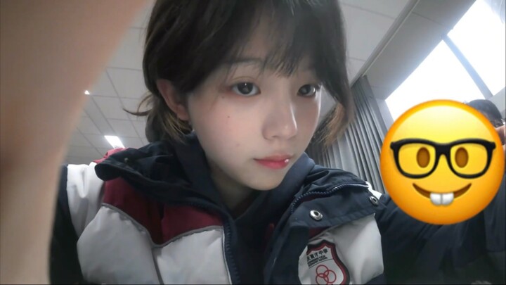 Setiap hari sekali, cinta pertama akan kembali.