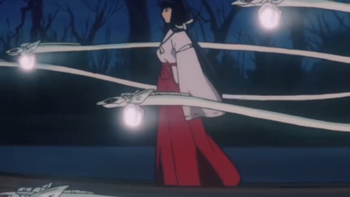[ InuYasha ] Kikyo's eyes are always filled with melancholy, but in the end, she left with a smile