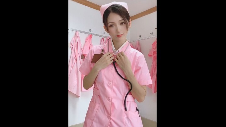 【มุกตื้อแมลงเขา】บางคนดูภายนอกเป็นพยาบาลสาวใสๆ แต่ลับหลังกลับเป็นนักแสดงเท้าสายตื้อ?? ความต่างชัดขนาด