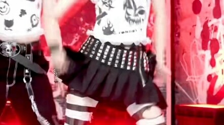 Connecting the Chinese members' parts