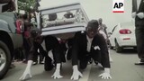 Anh Da Đen Ghana Vác Quan Tài Nhảy Múa- Hài Hước Cười Không Ngậm Được Mồm | Funny
