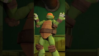 TMNT | Mikey Membuat Piza Rumahan 🍕 #Shorts