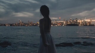 Những năm tháng ấy trôi qua thật vội vã. Ruyan múa hiện đại ngẫu hứng biên đạo gốc Sydney cảnh đêm t