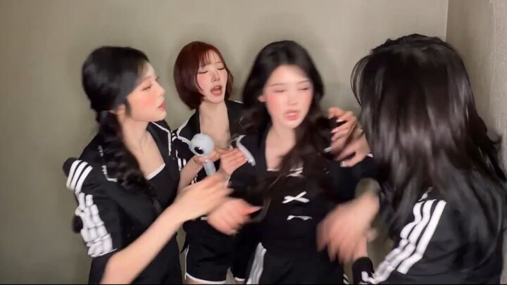 Hearts2Hearts Calm down!