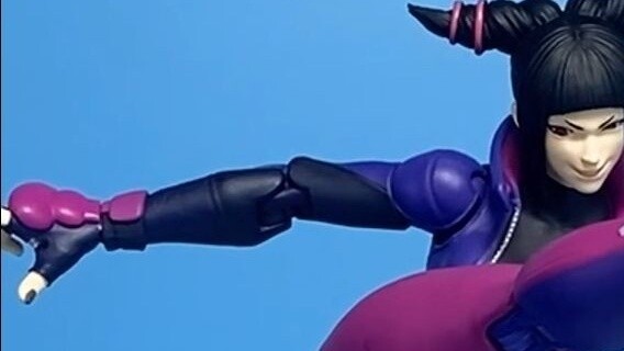 Chân ai to và hôi? Ồ! Đó là Zhu Li~Storm Toys Street Fighter Julie Han Zhuli