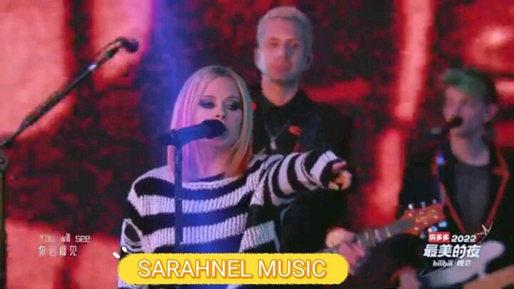 Avril Lavigne - Live Bilibili New Year's Eve Gala 31/12/2022 (Complicated, Girlfriend)