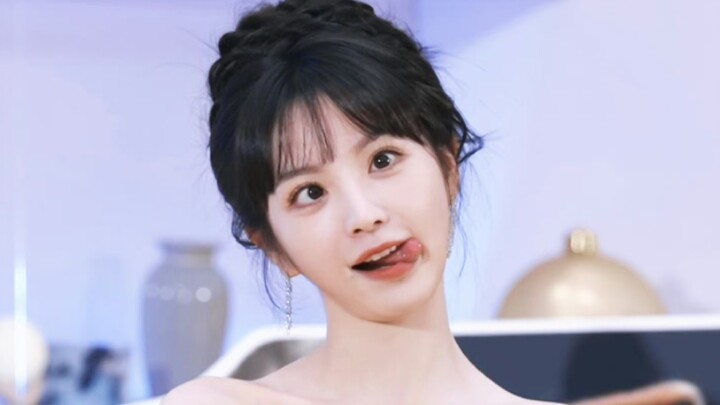 [Tian Xiwei] “Ding! Your internet daughter is here—please check!”