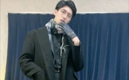 【Xiao Cai in Tokyo】1.14 Live broadcast of wife biting gloves