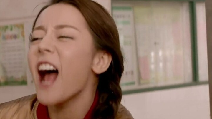 When Dilireba appears in the vegetable market! Can you recognize this look? Hahahaha