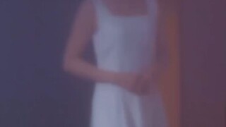 เพื่อแม่ของเธอป่วยหนักซินเดอเรลล่าจึงขายตัวปรากฏ ว่าCEOตกหลุมรักเธอหัวปักหัวป่า!