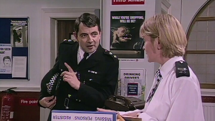 The.Thin.Blue.Line.S01E02.720p.AMZN.WEBRip.x264-GalaxyTV