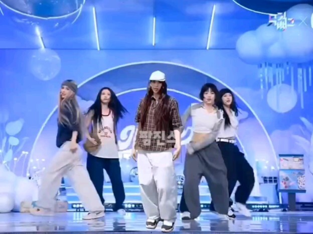 Hyein参加打歌⁉️How Sweet🐰 五人舞台!!!