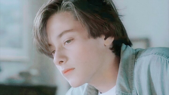 [Edward Furlong | Up close] Light shines on his face