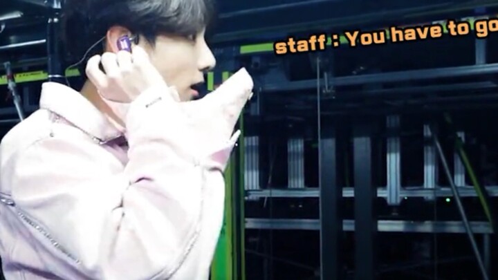 When he was told that the elevator was broken and he needed to run to the stage...Jungkooker's react