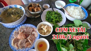 Hành trình lũ lụt Miền Trung | Tập 1 - Ngày đầu vượt 400km với bữa cơm xe tải 210k ngon bổ rẻ