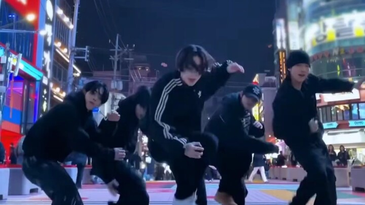 Tarian grup NOWADAYS dari boyband baru CUBE, Cha, sebagai teaser