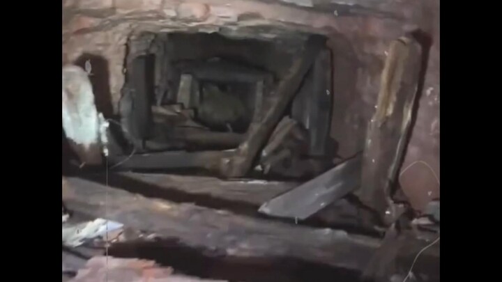 هذه أول مرة أشوف فيها من منظور "لا تيان"، كادت تقتلني من الضحك!