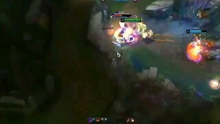 【神楽めあ】แชมเปี้ยน Poppy ผู้หัวเราะอย่างชั่วร้าย
