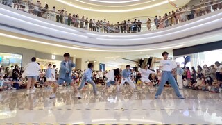 أغنية الصيف الرائعة لموسيقى Kpop! أول جولة عرض Thrill Ride في جميع أنحاء البلاد، جامعة تشجيانغ تتفوق