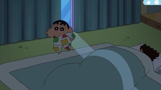 Crayon Shin-chan suddenly woke up in the middle of the night. Am I the only one awake in the world?