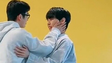 【Park Jinyoung x Kim Doyoung】'Perfume' Challenge dance challenge