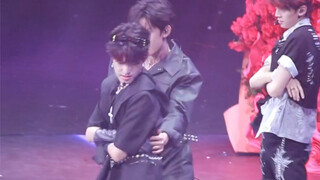[Zhang Ji][Ji Yu] Dangerous party live shot, the sisters screamed loudly