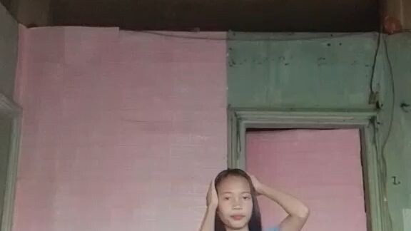 Baby lika TikTok dance