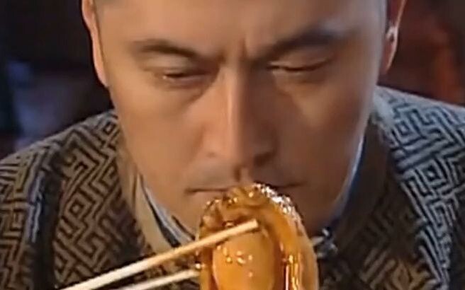 这个吃货胖子拥有金舌头！