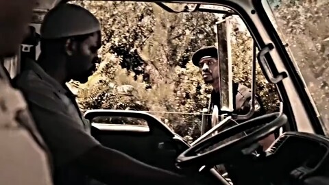 黑人：可以回到刚刚给钱的那一步吗