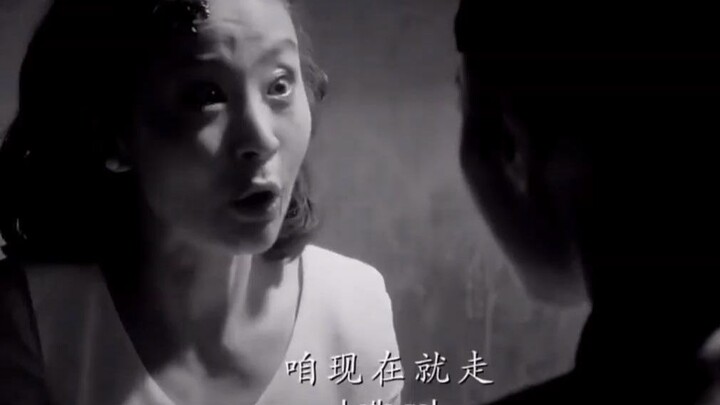 Satu ruangan penuh orang-orang sendiri, kecuali penjaga! Mengejutkan atau tidak?