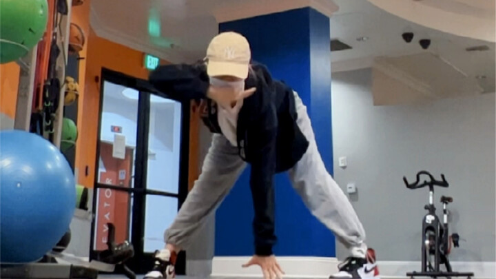 10-Minute Quick Look at ITZY's Unreleased New Song WEAPON // Who Would've Thought a Girl Group Could