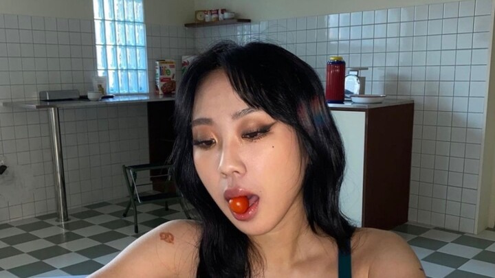 【รุ้ง! เรนโบว์หย่งจื้อและหย่งจื้อหน้าเปล่า! 】ผิวของเหมยเป่าดีจริงๆ!
