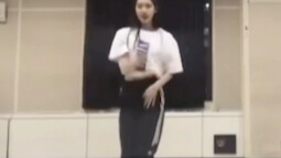 น้องซีจิงที่เต้นเก่ง