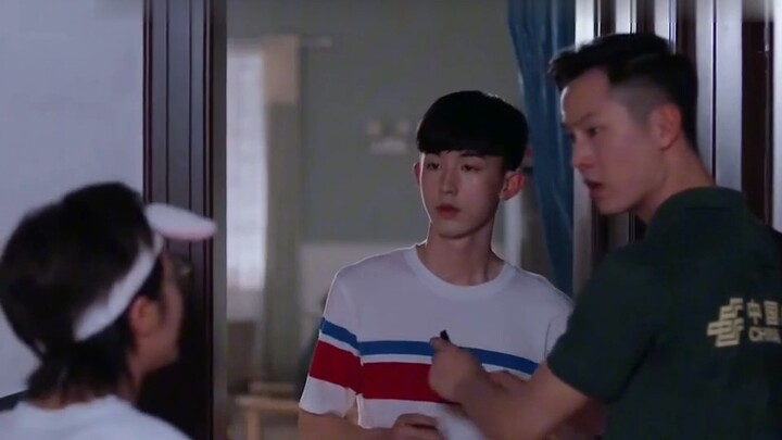 Qian Sanyi wants to attend the same university as Lin Miaomiao.
