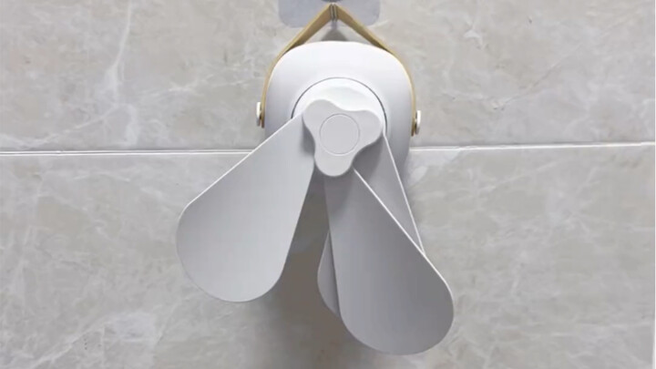 Tag your poop-loving friend—no matter how long it takes, they're never afraid of the heat!