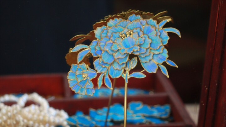 [The Ninth Day Workshop] How is the Peony in Filigree Inlay Craftsmanship Made at the Forbidden City