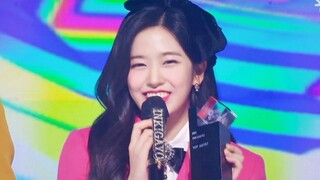 ELEVEN魔咒奏效～恭喜IVE第十一个一位，安宥真获赏+安可