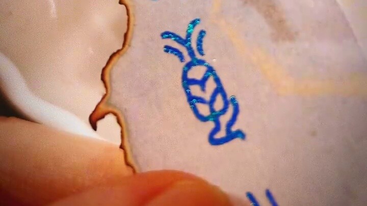 Like a fish in water ~ imitation Taihu stone burning edge brocade ash pile bookmark