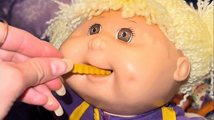 The viral food-eating dolls: from lottery grabs to sales bans!