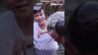 Maki Pulido, sinubukan sumisid para sa mga butil ng ginto! #shorts | Reporter’s Notebook